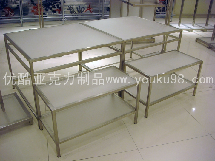 服裝高低展示架